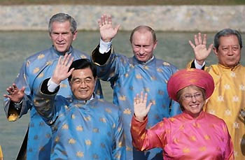 Men in Ao dai