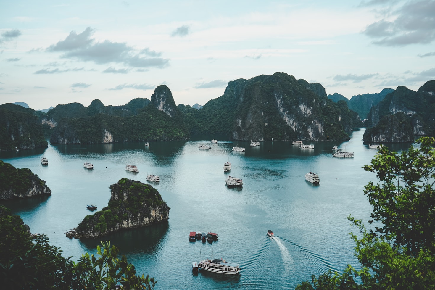 Ha Long Bay